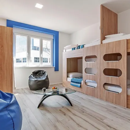 Sky Hostel-2